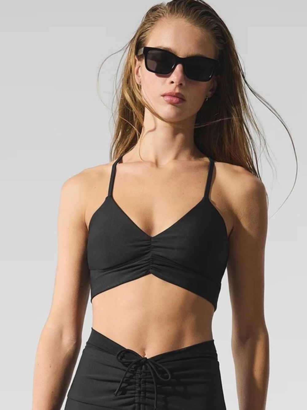 ALO Yoga Airlift Divine Bra in Black - M